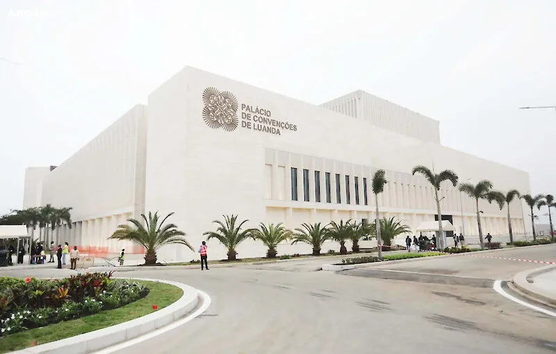 Ministro aponta potencial do Palácio de Convenções de Luanda