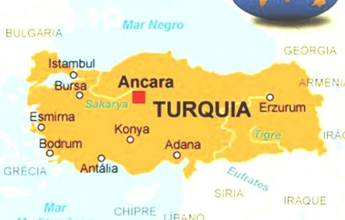 Turquia diz que Egipto deverá juntar-se ao pacto de defesa mútua