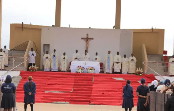 Muxima/2026: Santuário da Muxima com Novo Altar