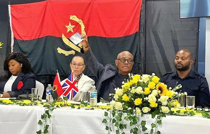 Embaixador reconhece contributo da diáspora no desenvolvimento de Angola