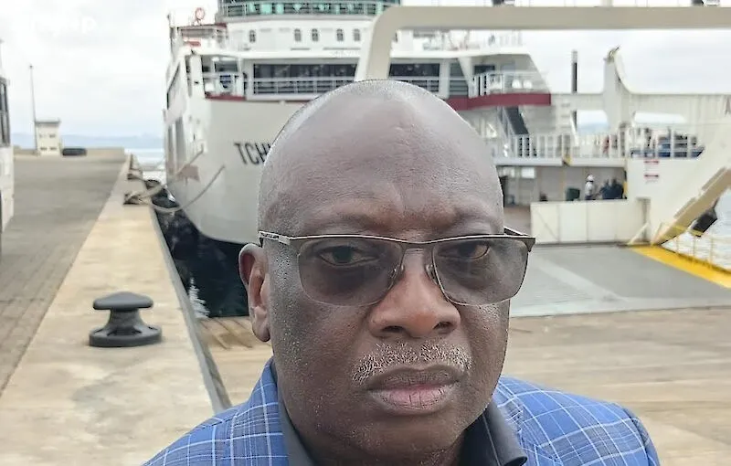 Ferryboat transporta mais de mil toneladas de carga para Cabinda