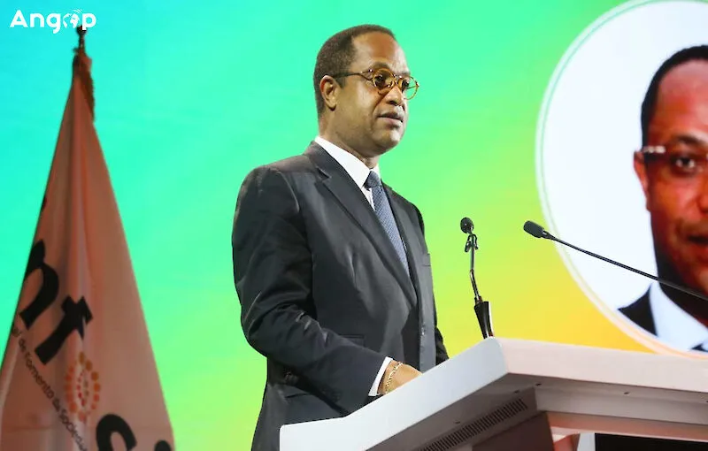 Países da CPLP devem estreitar cooperação para enfrentar desafios da Internet