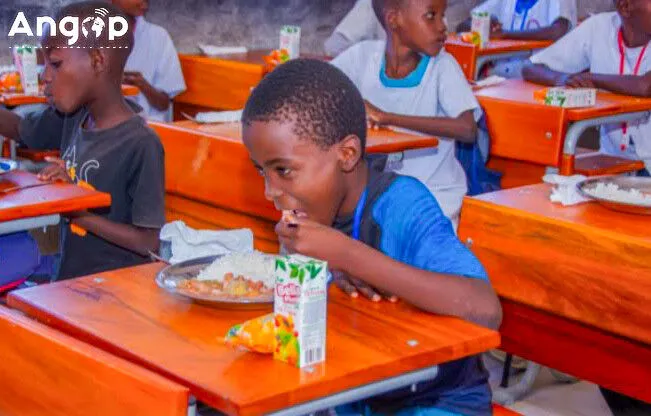 Mais de 20 mil alunos beneficiam de alimentação escolar no Ombadja