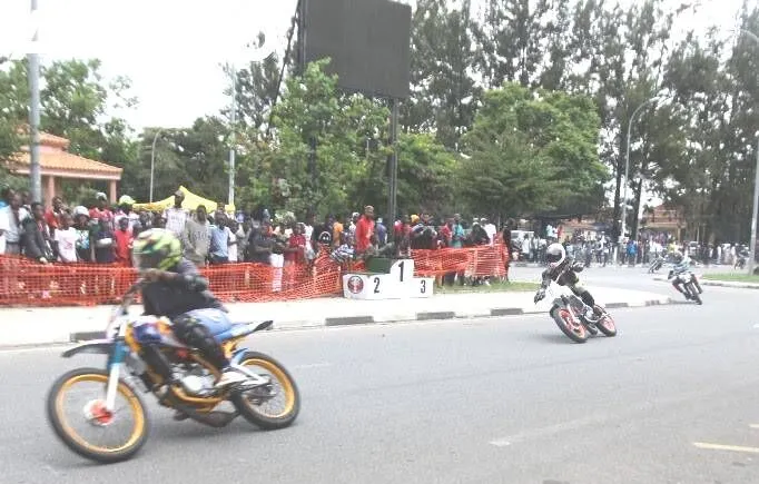Motociclismo: Piloto de Benguela conquista circuito em alusão aos 91 anos do Cuito