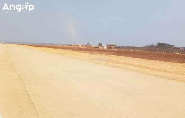 Obras da Pista do Aeroporto de Mbanza Kongo atingem 80% de execução física