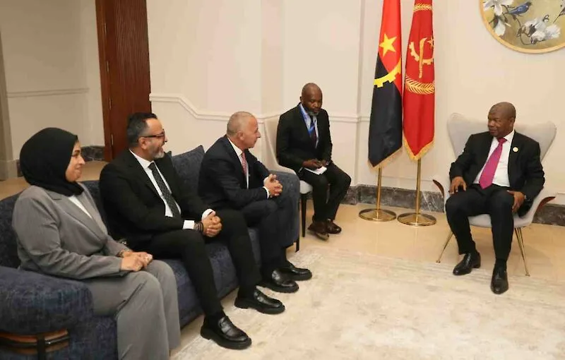 João Lourenço recebe líderes de grupos empresariais em Alamein