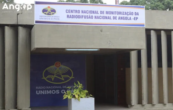 RNA inaugura centro de monitorização de emissores e avança na transição do sinal para digital em Luanda