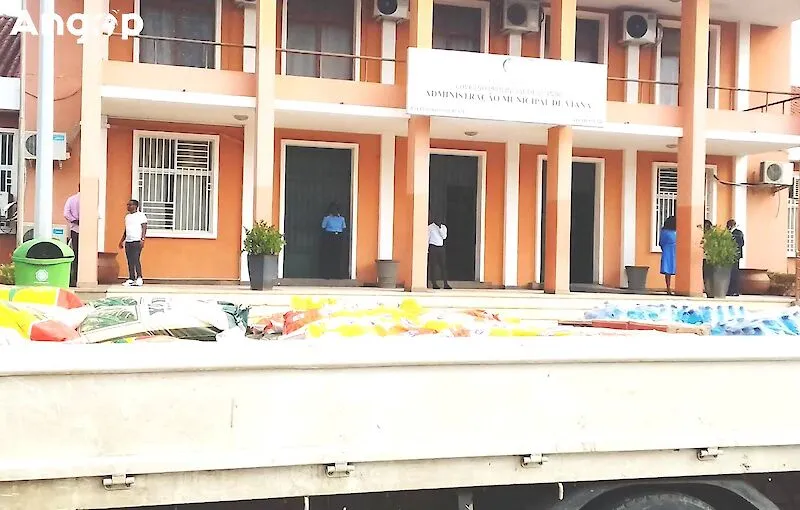 Religiosos homenageiam fundador da nação com culto ecuménico