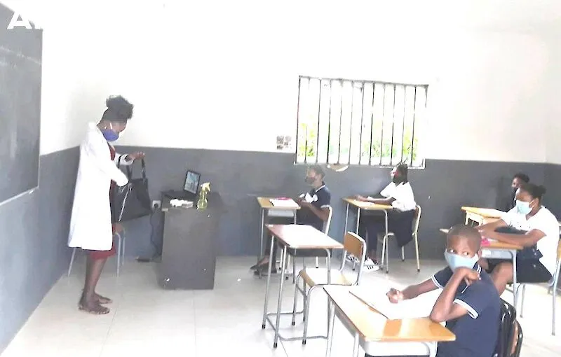 Moxico Leste começa a formar professores