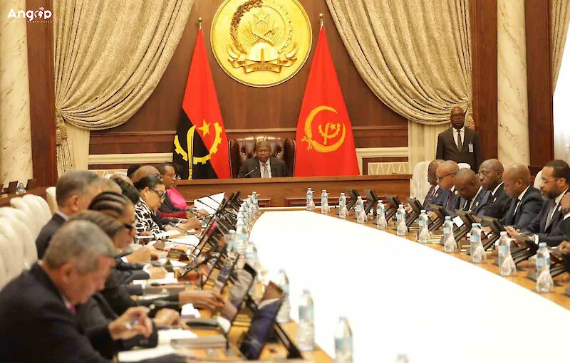 Governo reforça valorização das Línguas de Angola