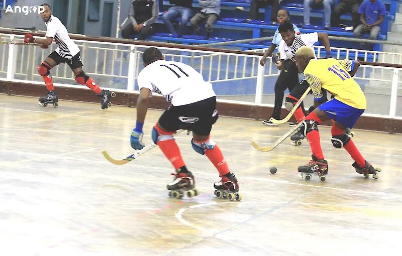 Hóquei em patins: Sagrado triunfa e força finalíssima frente ao Petro