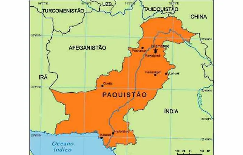 Atentado suicida provoca11 mortos no Paquistão