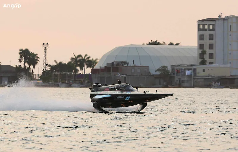 Team Brady vence 5ª edição do Mundial de Barcos Eléctricos em Luanda