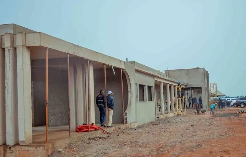 Obras do novo hospital do Andulo com 77 por cento de execução física