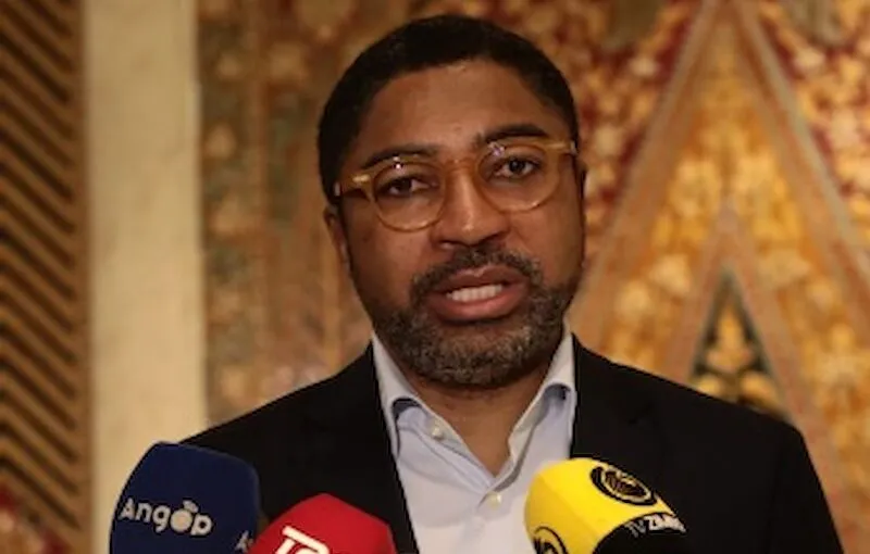 Angola e Egipto têm parceria empresarial em transportes