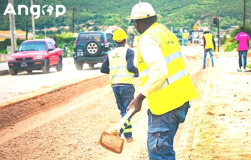 Governo reabre provisoriamente três troços no Lubango