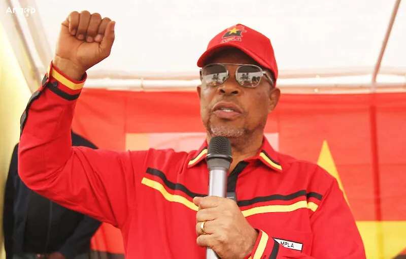 Laborinho recolhe em Gabela preocupações sobre vias, água, saúde e agricultura na preparação da conferência do MPLA