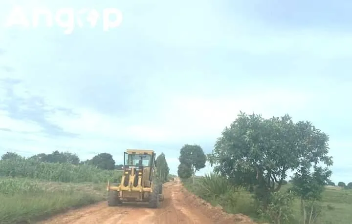 Governo do Huambo lança programa de terraplenagem de vias