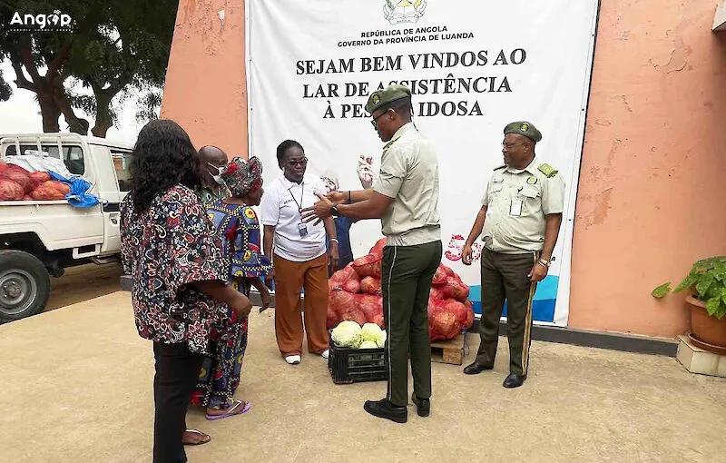 Serviço Penitenciário doa bens alimentares ao Beiral