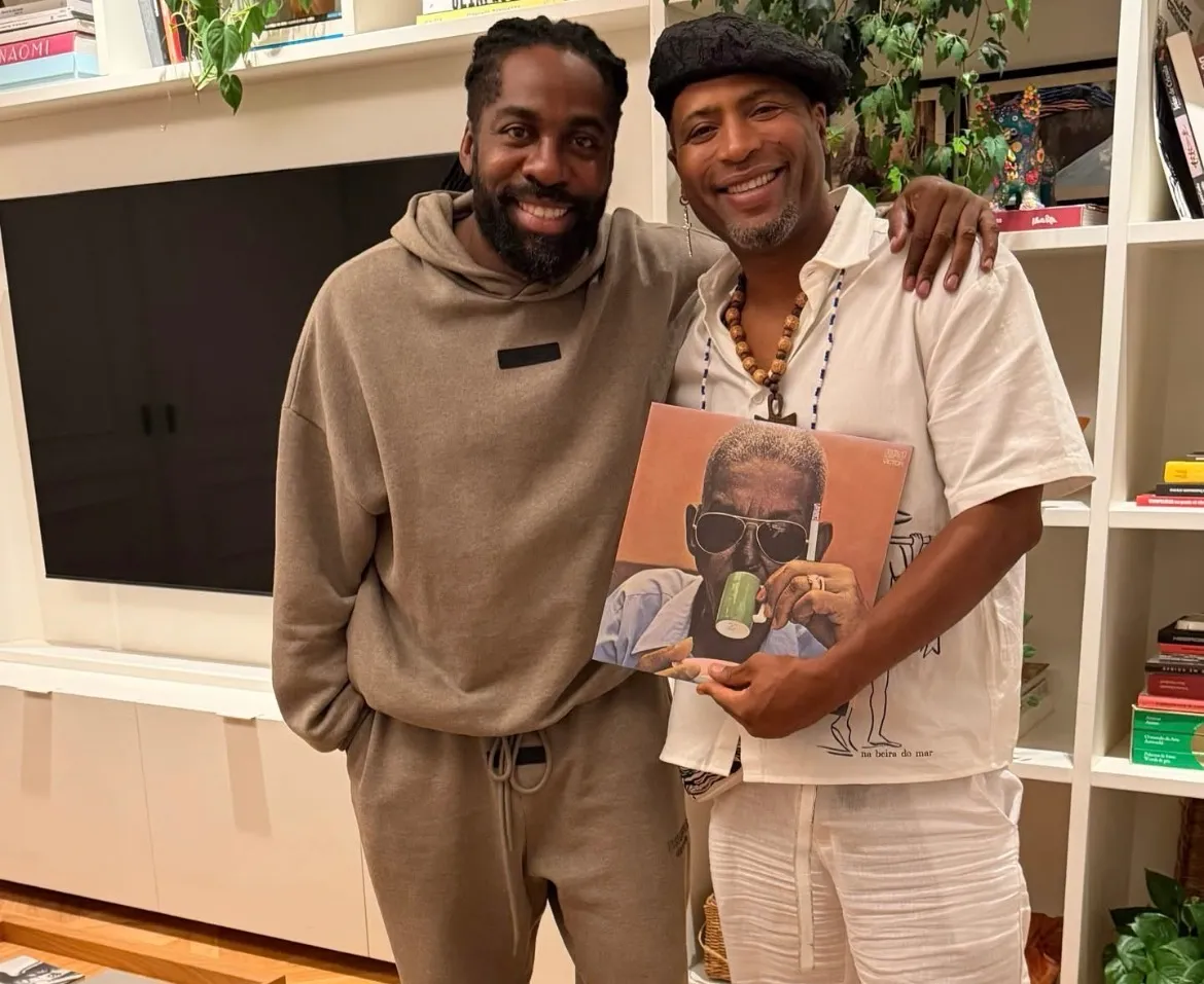 Yuri da Cunha destaca encontro com Lázaro Ramos como celebração da arte, irmandade e partilha cultural