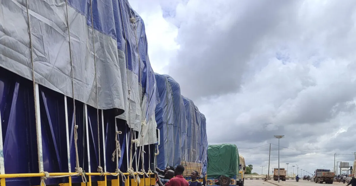RDC proíbe entrada de camiões angolanos com mercadorias, com excepção de Cabinda