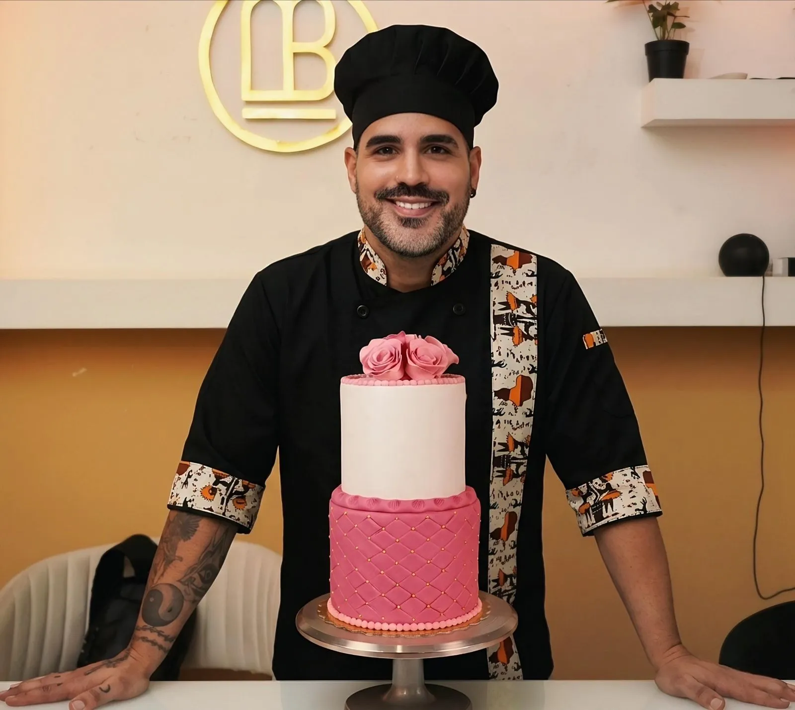 Conde dos Bolos relança curso online “Império Doce” para formar confeiteiros sem sair de casa