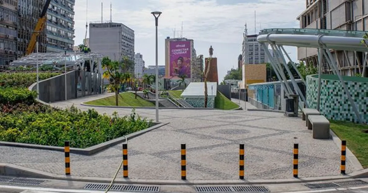 Trânsito condicionado no Largo do Kinaxixi devido a obras de reparação