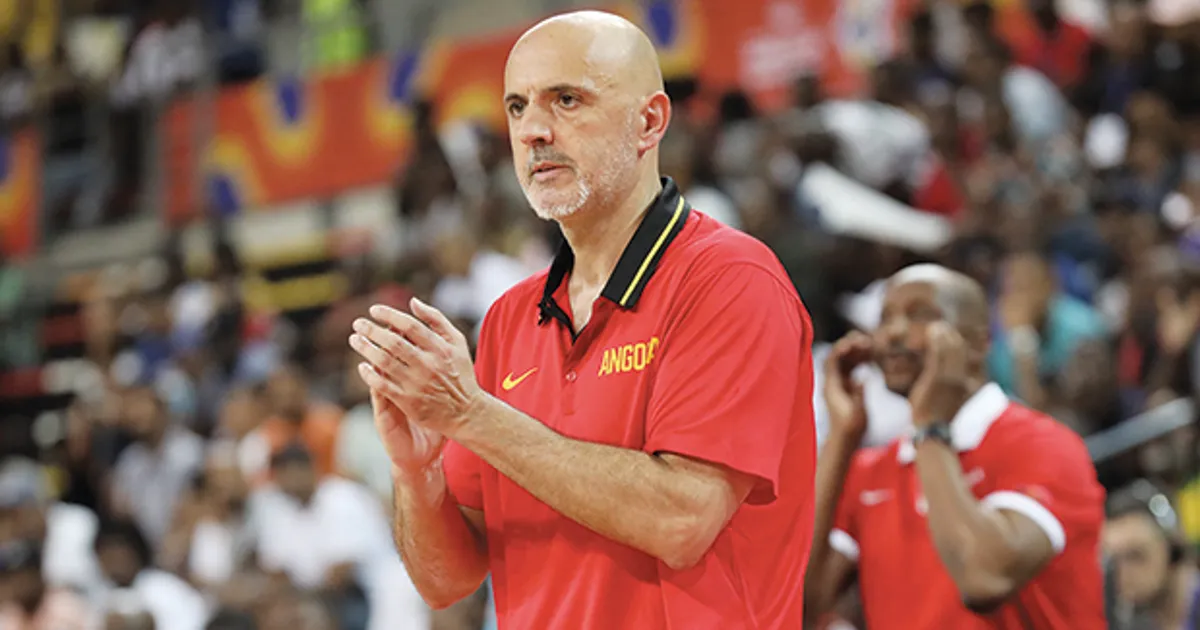 Josep Clarós “Pep” prolonga vínculo contratual com a FAB por mais dois anos