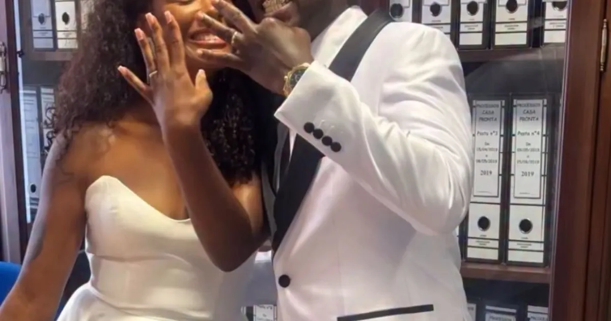 Don G une-se à sua amada em casamento civil