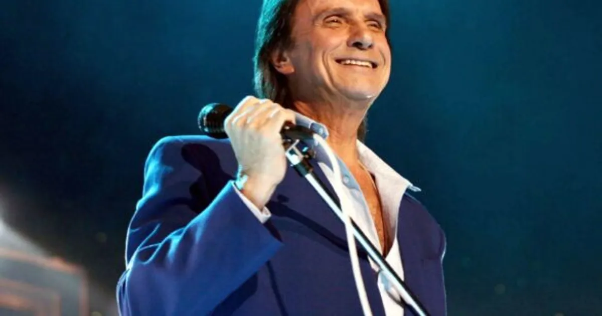 Roberto Carlos sofre acidente de viação durante gravação de videoclipe em Gramado