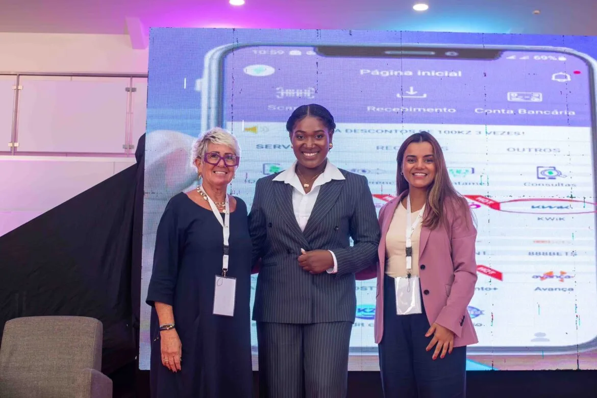 Rosa de Sousa faz história ao liderar a 1.ª Conferência da Mãe Atípica em Angola