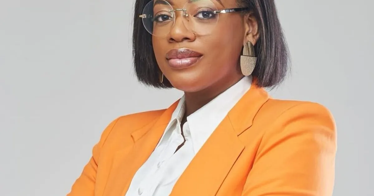 Conheça Cândida Van-Dúnem Bastos: a jovem que trocou a Advocacia pela Publicidade e se tornou uma referência em Angola