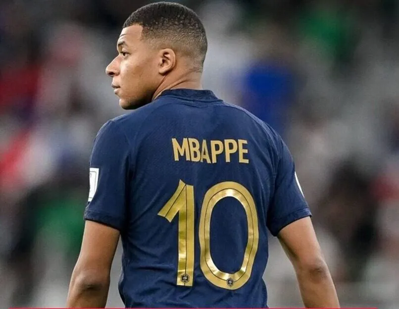 Mbappé promete dedicar “Bola de Ouro” à África caso conquistar o prémio: “Nunca rompi os laços com as minhas raízes”
