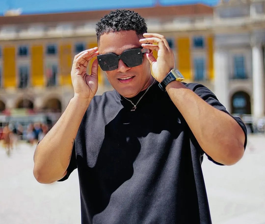Pai Profeta revela ter sido pago por artistas de renome para criar polémicas