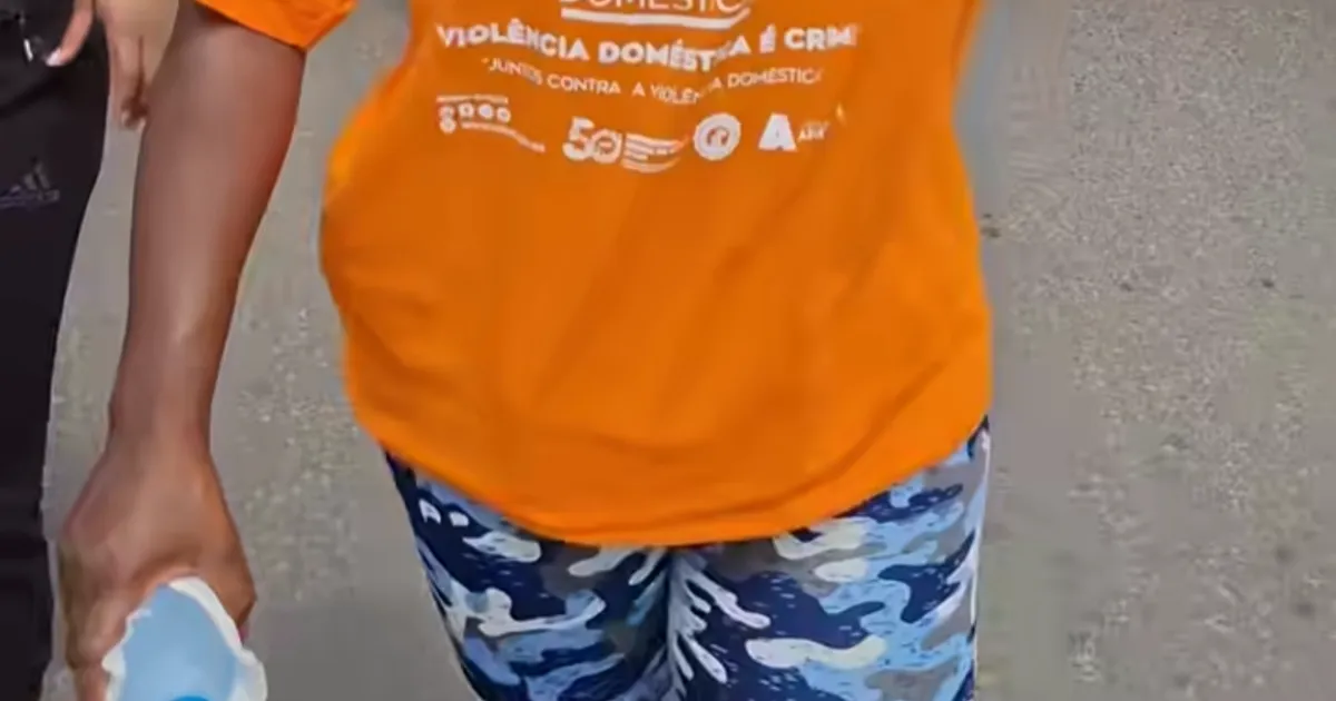 Marcha pela Conscientização da Violência Doméstica reúne mulheres, homens e representantes do Ministério do Interior