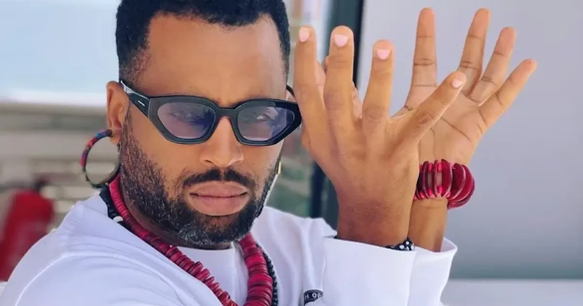Yuri da Cunha celebra marco no YouTube e anuncia novo álbum “Independentes”