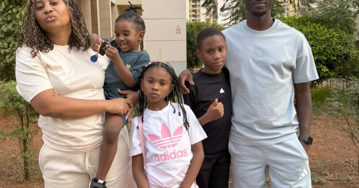 Job partilha momentos especiais com a família e reitera: -“Meus amores para vida toda”