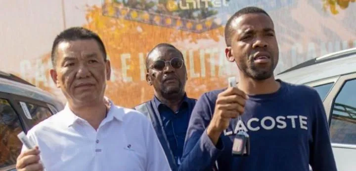 ‎UNITEL entrega viaturas aos vencedores da 12.ª e 14.ª edição da campanha “SaldoMania”