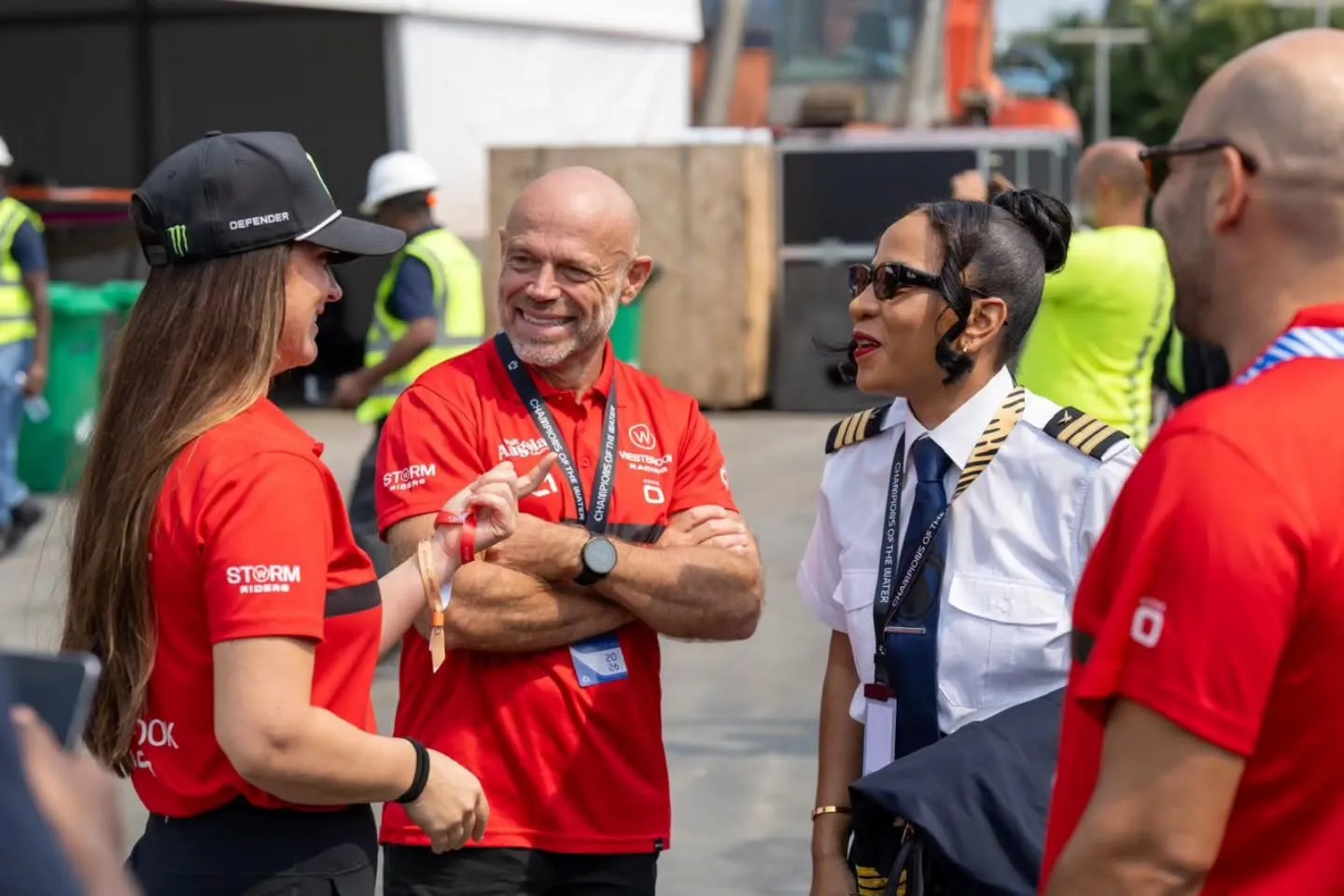 Neila Trindade leva experiência da aviação aos pilotos do E1 GP em Luanda