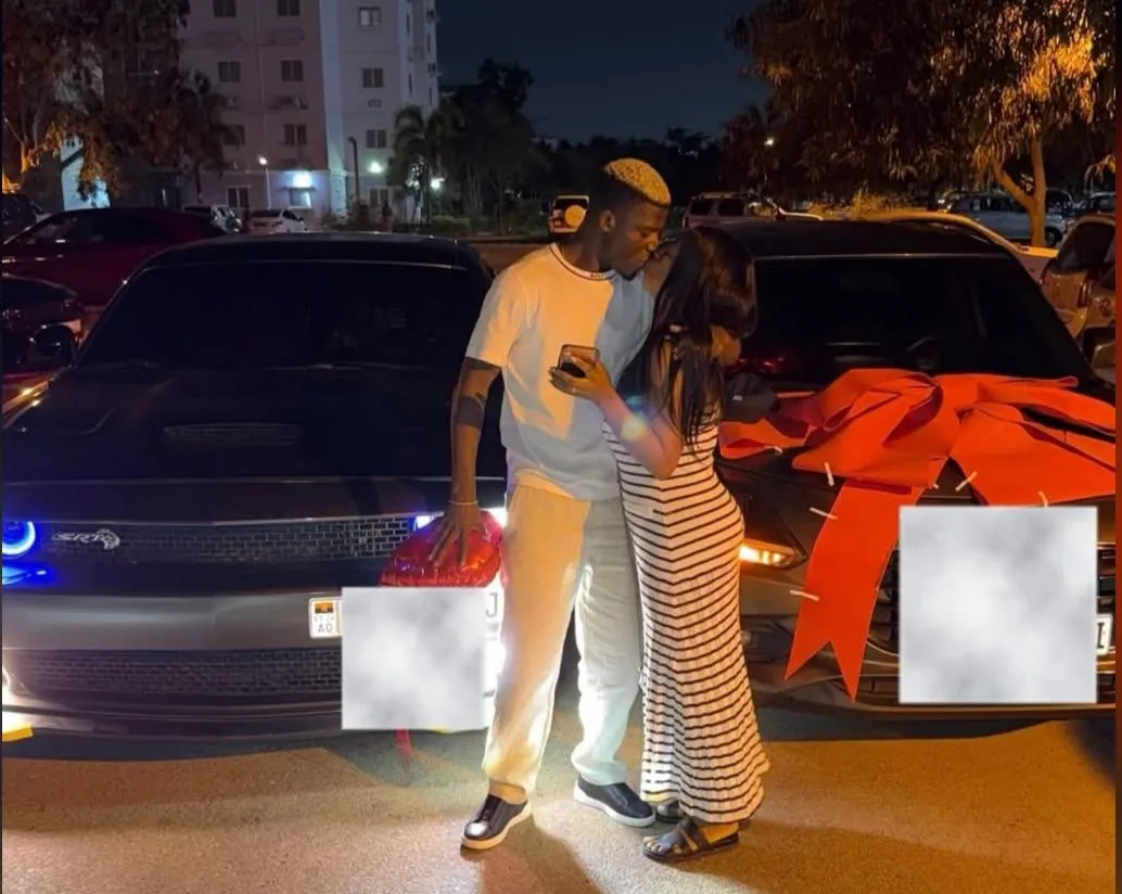 Maestro surpreende esposa com carro novo e declaração pública de amor