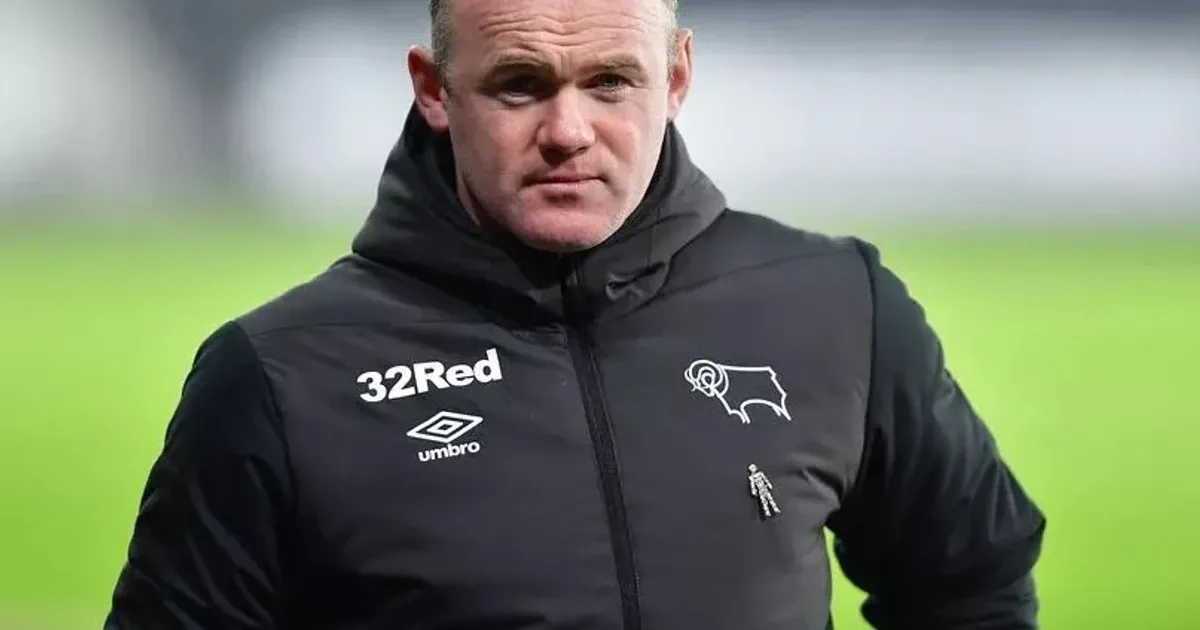 Wayne Rooney critica escolhas da FIFA e defende Raphinha no melhor onze do ano