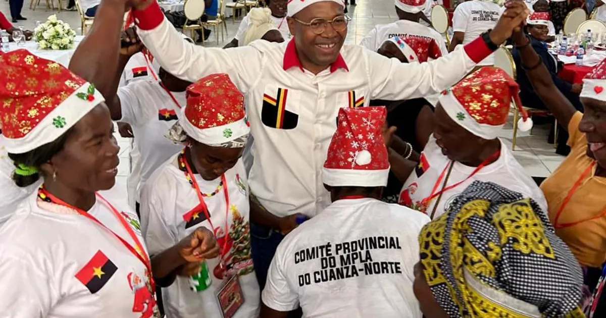 Comité Provincial do MPLA no Cuanza-Norte promove convívio natalício com ex-dirigentes da terceira idade