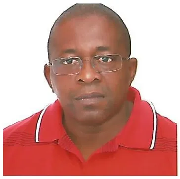 Jornalista Ilídio Manuel anuncia processo-crime contra comentarista da TV Zimbo por alegada calúnia e difamação