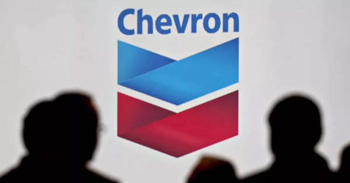 Chevron tenta localizar trabalhador desaparecido na explosão da plataforma em Cabinda