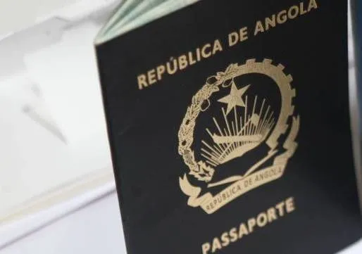 Denúncias de esquema fraudulento no Serviço de Migração e Estrangeiros