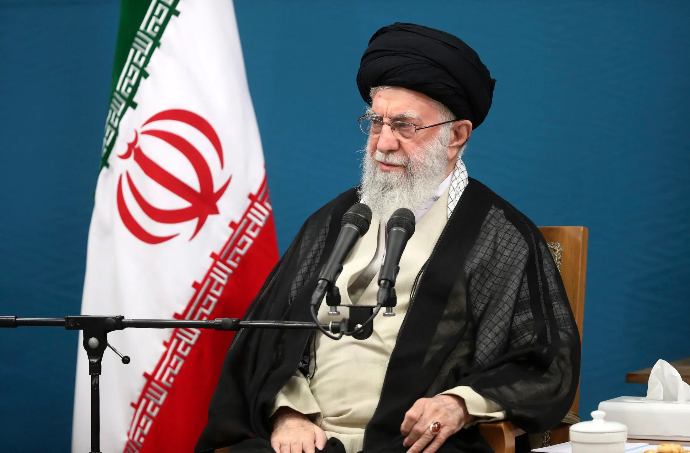 Irão promete vingar-se pela morte de Ali Khamenei