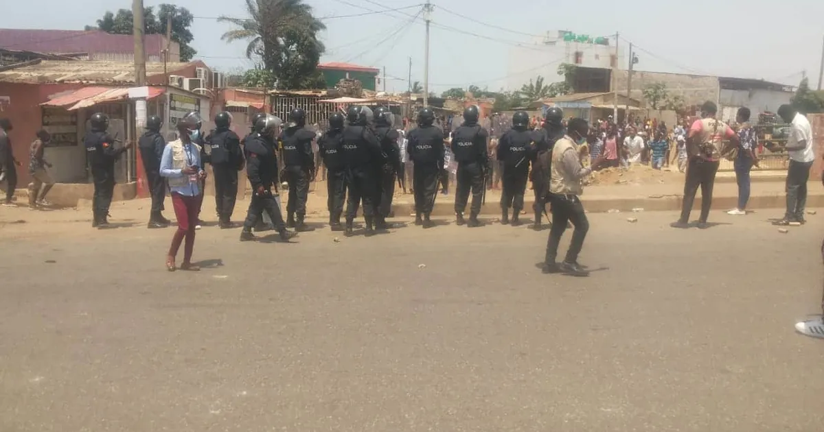 Activista no Namibe denuncia perseguição depois da manifestação contra subida de gasóleo e propinas
