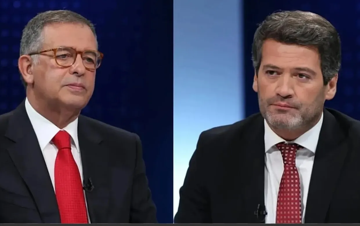 Troca de acusações e ataques pessoais marcam debate entre Seguro e Ventura