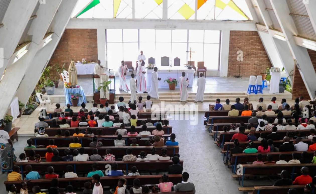 Igreja Católica no Sumbe quer cidadãos atentos a promessas que “calam consciências”