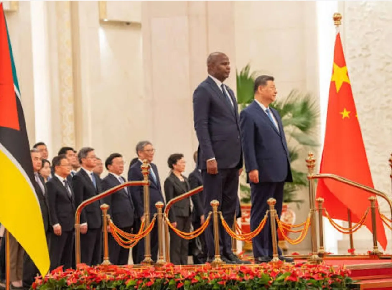 Analista aponta viragem estratégica na política económica de Moçambique com visita de Chapo à China